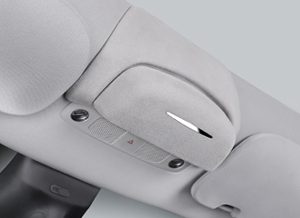 TESLA Model Y Gözlük Bölmesi