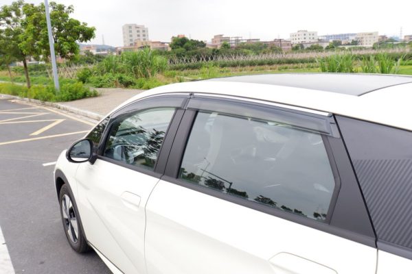 BYD DOLPHİN Akrilik Cam Rüzgarlığı (Şeffaf) - Görsel 11
