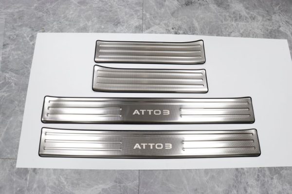 BYD ATTO 3 PASLANMAZ ÇELİK KAPI EŞİĞİ KORUYUCU
