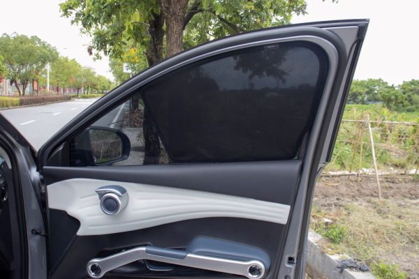 BYD DOLPHİN Mıknatıslı Cam Güneşlik Seti - Görsel 9