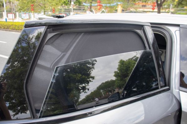 BYD SEAL U Cam Güneşlik Seti - Görsel 14