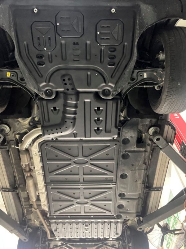 BYD SEAL U DM I Yakıt Tankı Koruma Seti - Görsel 3