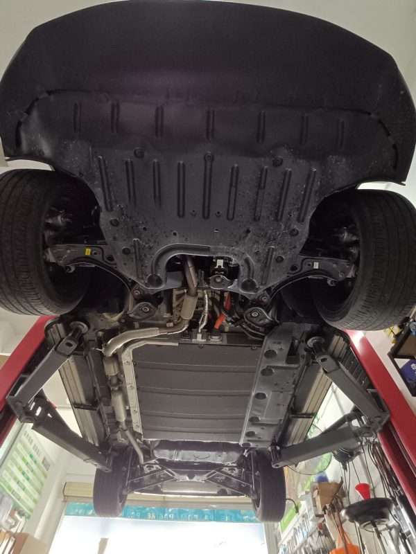 BYD SEAL U DM I Yakıt Tankı Koruma Seti - Görsel 2