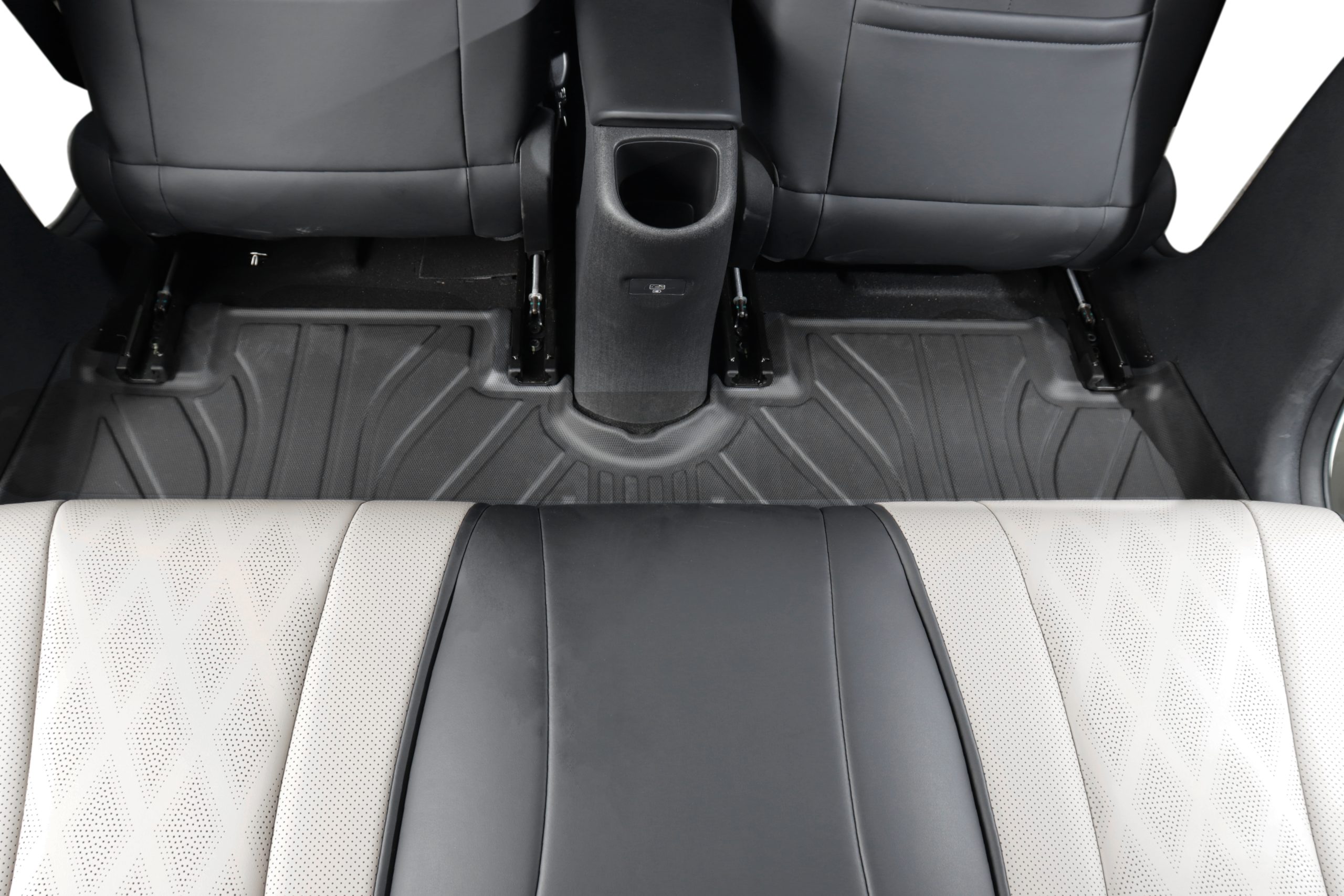 BYD Dolphin İçin Premium TPE Havuzlu Paspas - Lazer Kesim Milimetrik Uyum (Koku Yapmaz) - Görsel 3