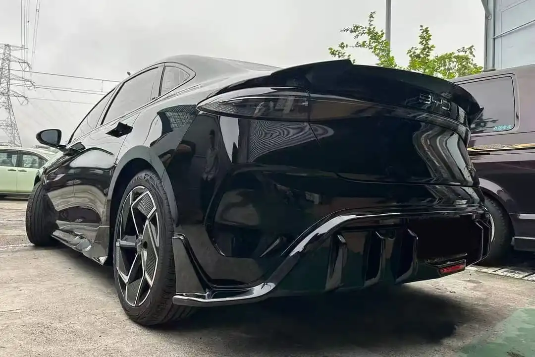 BYD SEAL Aero-Dynamic Sport Body Kit Seti – Agresif Görünüm (PARLAK SİYAH RENK) - Görsel 3